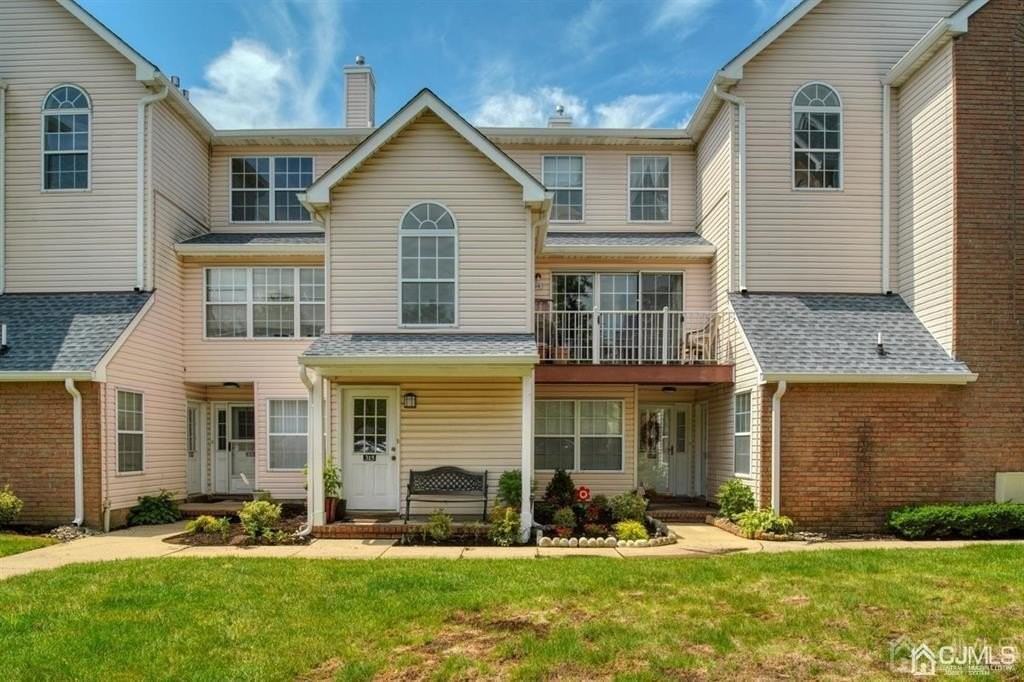 315 Plymouth Rd