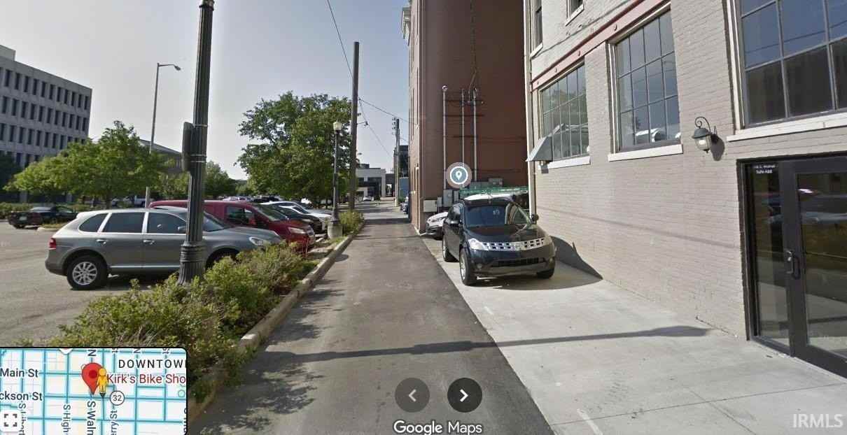 118 S Walnut St - Photo 6 of 6