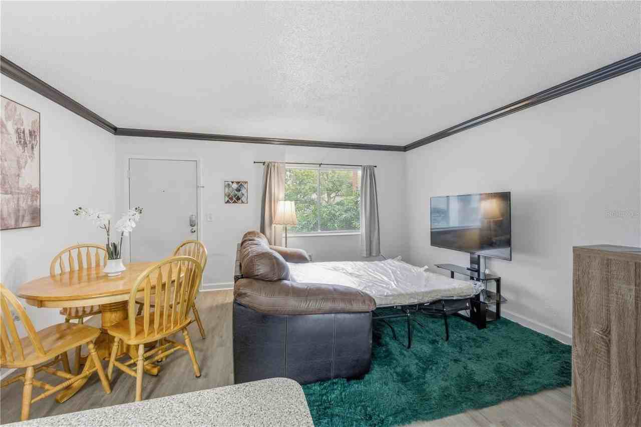 139 Oyster Bay Cir #160 - Photo 7 of 29