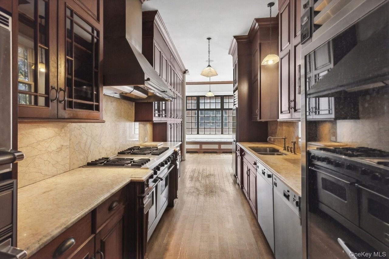 51 Hamilton Ter - Photo 5 of 12