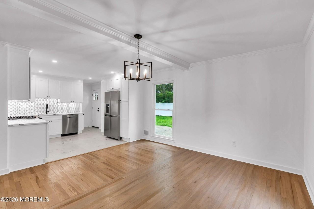 20 Oak Hill Dr - Photo 6 of 19