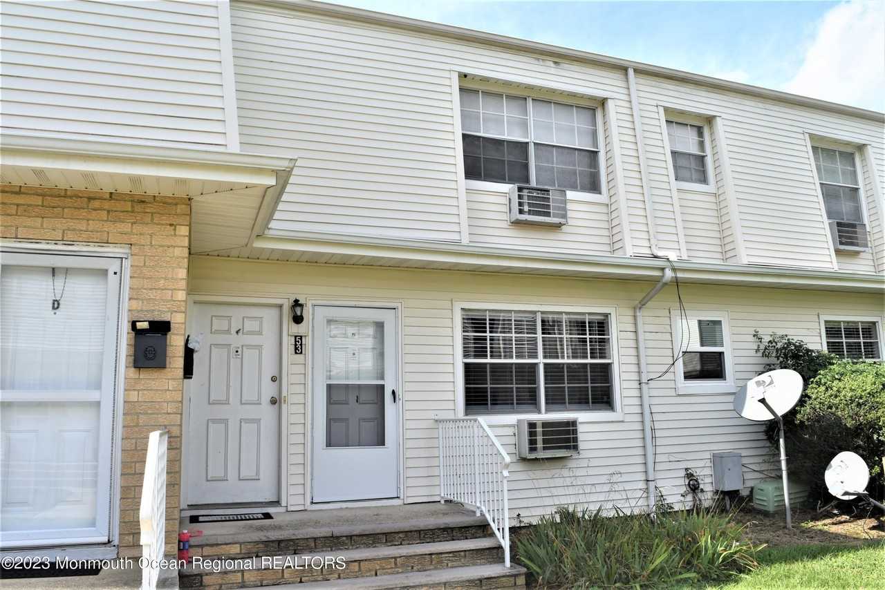 53 White St #B - Photo 2 of 14