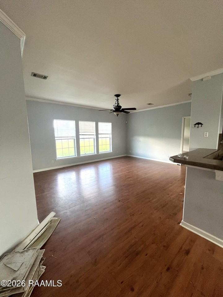 7807 Trey Cir - Photo 2 of 9
