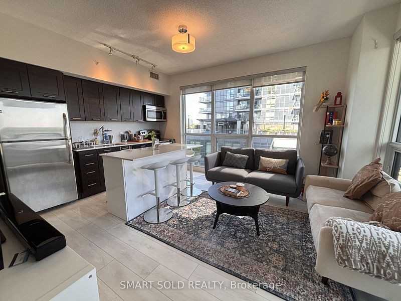 2212 Lake Shore Boulevard West #908 - Photo 2 of 20