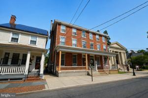 featured image of 29 Garden St