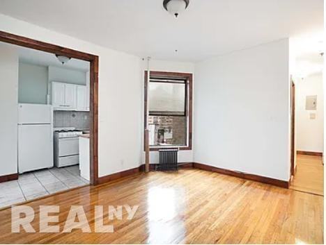 17th St #20 - Photo 2 of 10