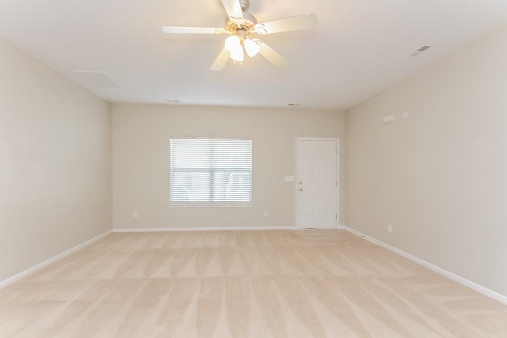 4716 Potters Glen Rd - Photo 2 of 14