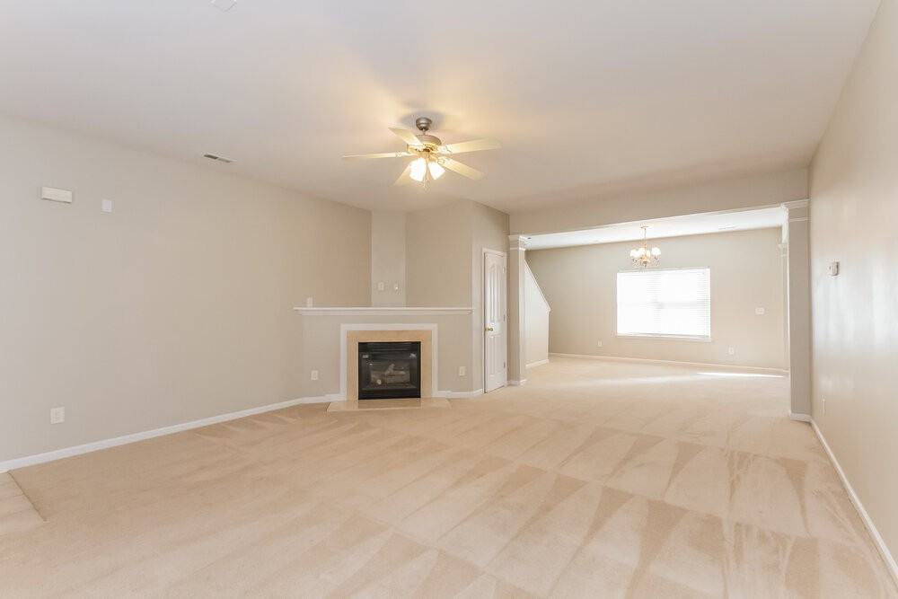 4716 Potters Glen Rd - Photo 3 of 14
