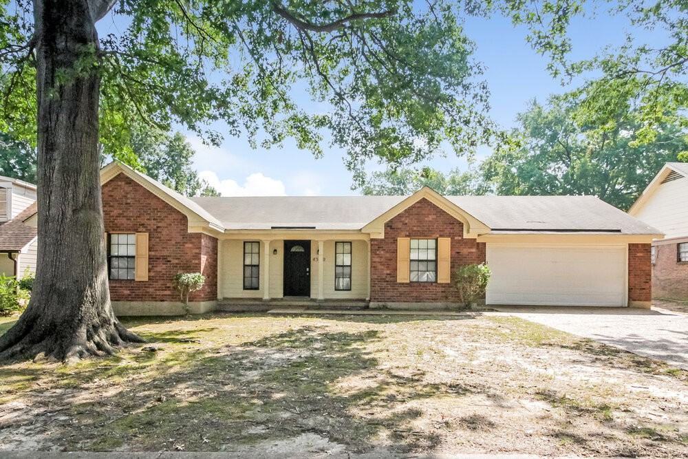 4580 Blandford Dr