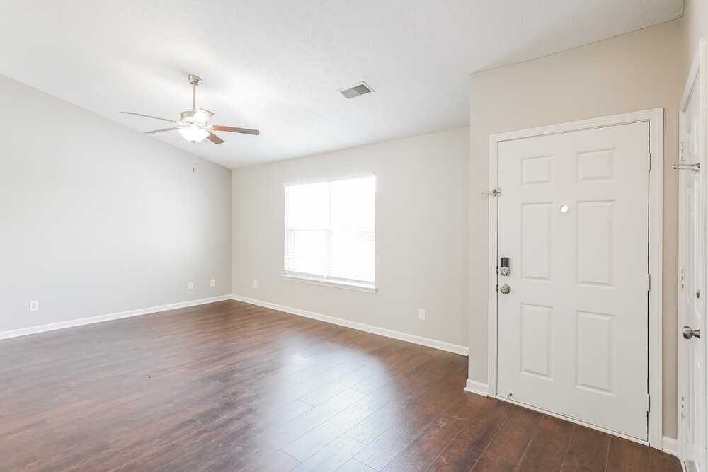 3260 Cain Harbor Dr - Photo 3 of 16