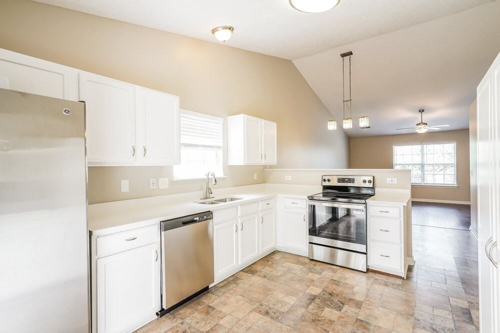3260 Cain Harbor Dr - Photo 6 of 16
