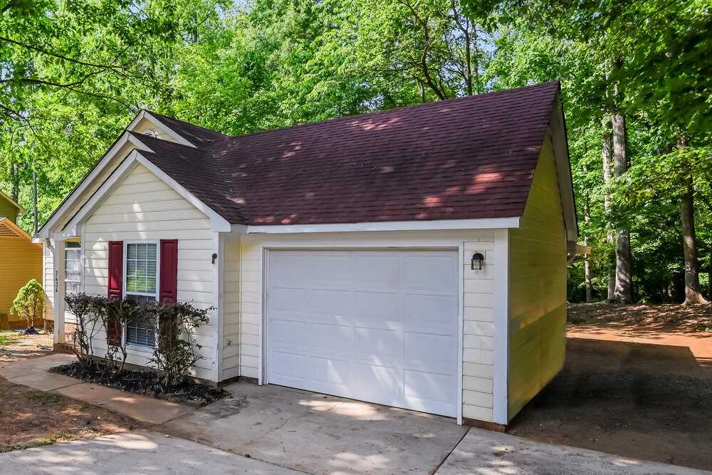 7434 Autumn Trail Dr - Photo 3 of 16