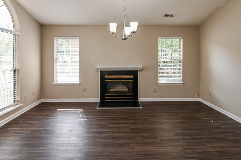 7434 Autumn Trail Dr - Photo 4 of 16