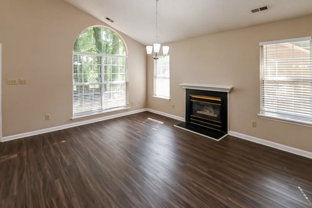 7434 Autumn Trail Dr - Photo 5 of 16