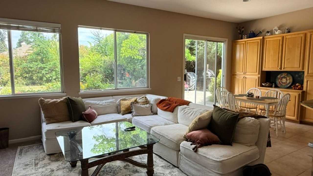 5631 Birkdale Ct - Photo 5 of 11