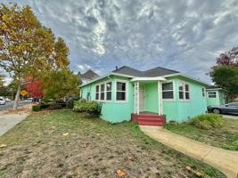 featured image of 950 Seymour St