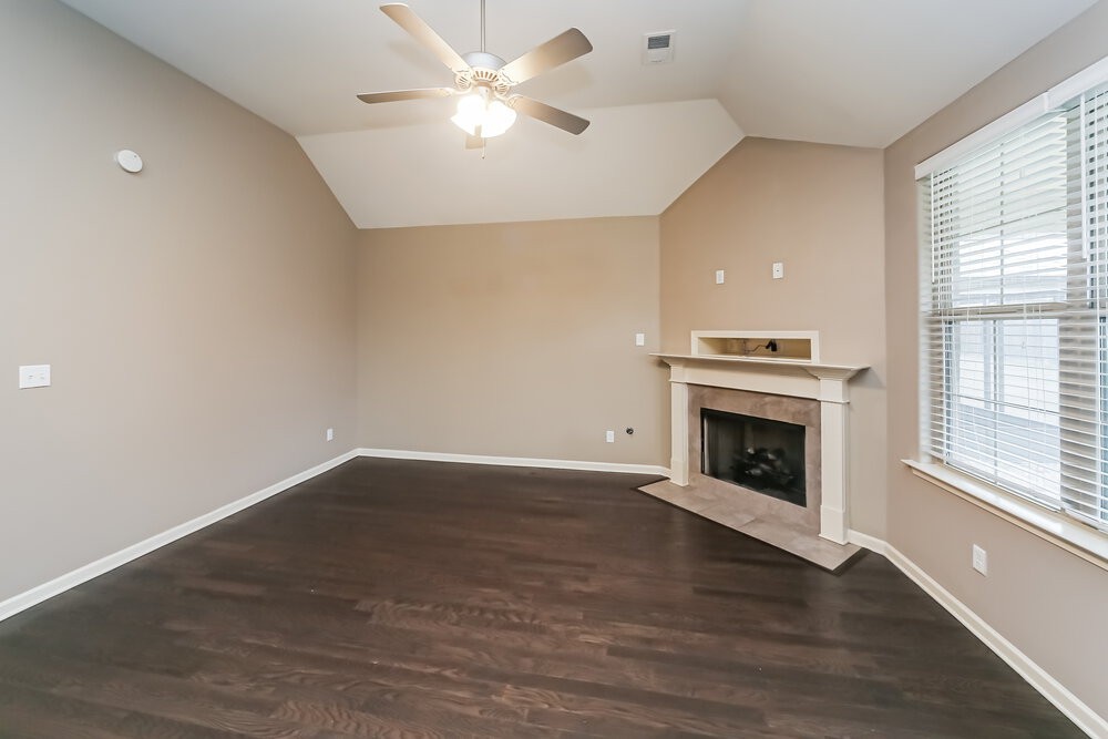 155 Hidden Meadows Ln - Photo 4 of 16
