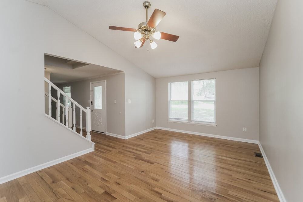 5708 Running Wood Ln - Photo 5 of 17
