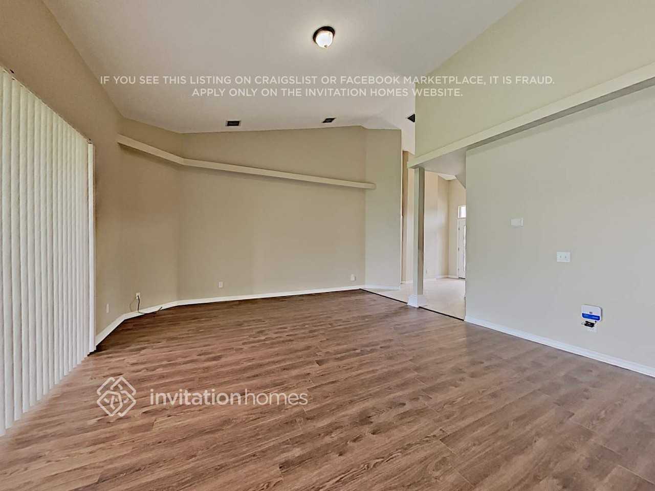 1605 22nd Ave W - Photo 4 of 18