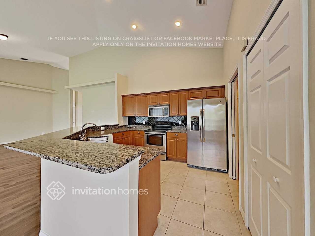 1605 22nd Ave W - Photo 7 of 18
