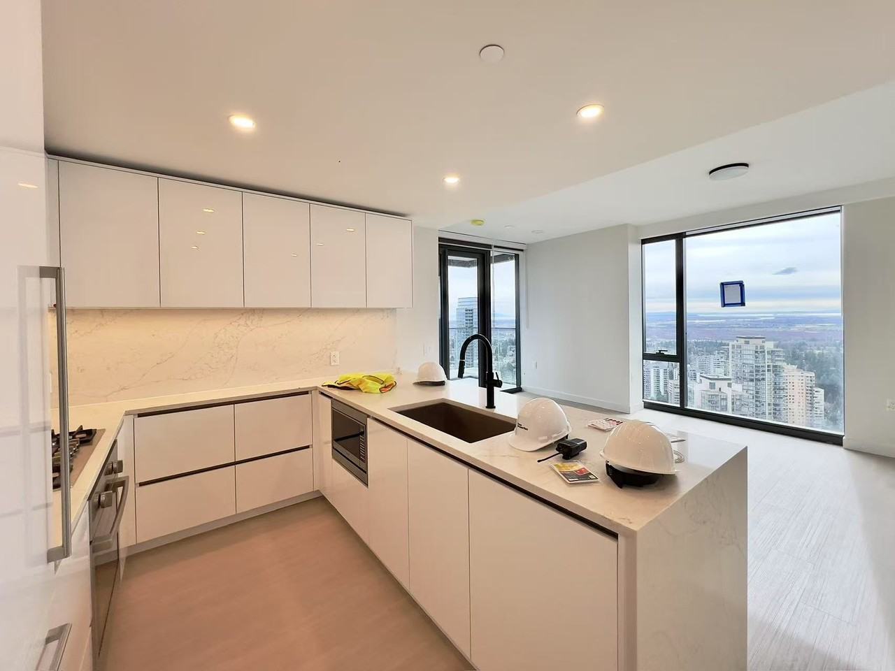 5000 Wilson Avenue - Photo 4 of 16