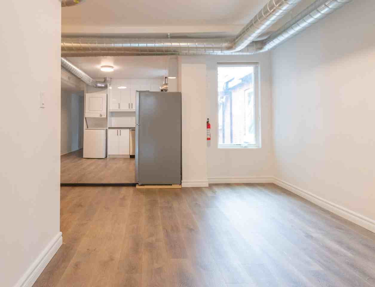 46 Ossington Avenue #2nd floor - Photo 3 of 16