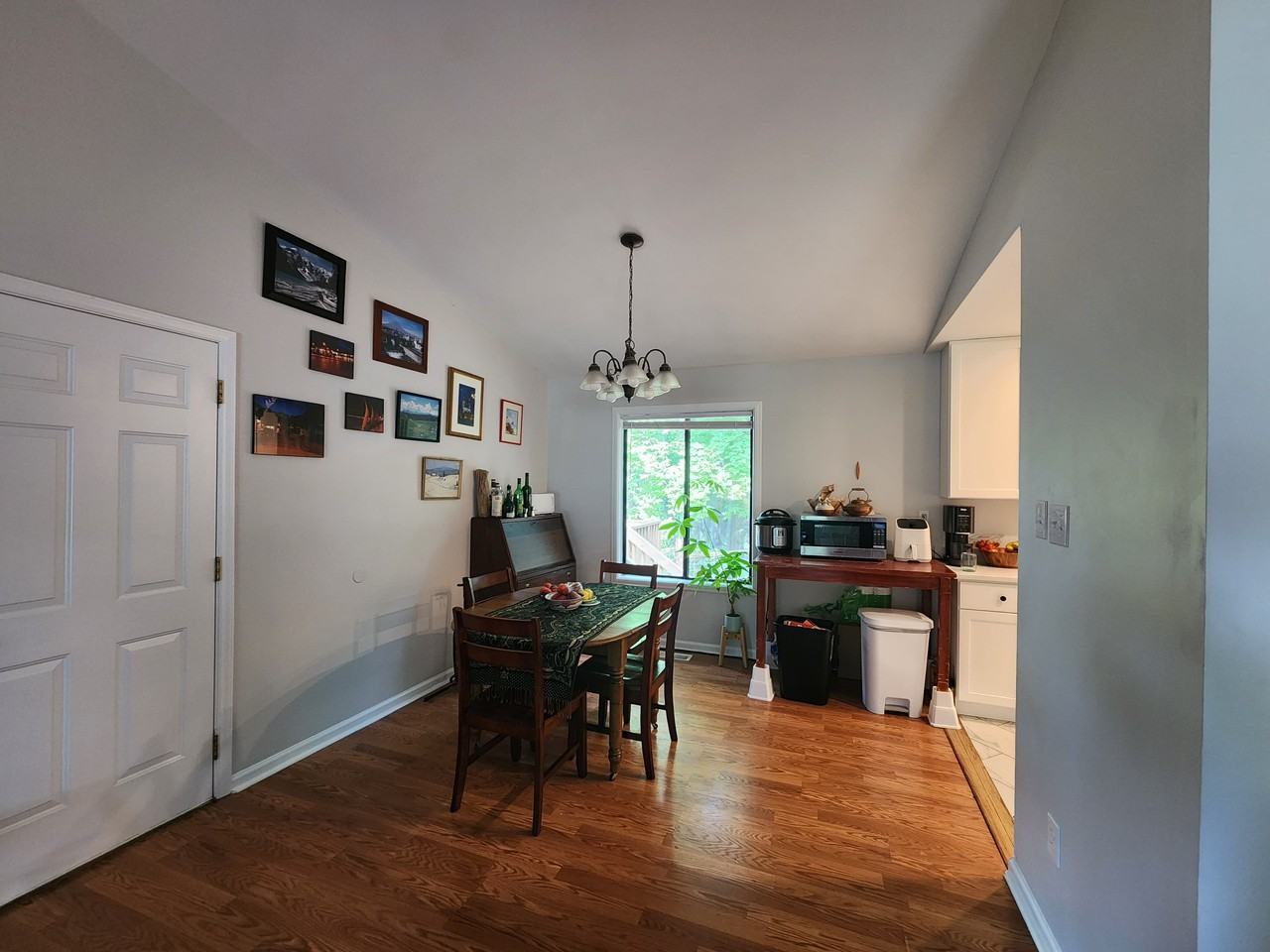 Pierre Pl - Photo 4 of 4