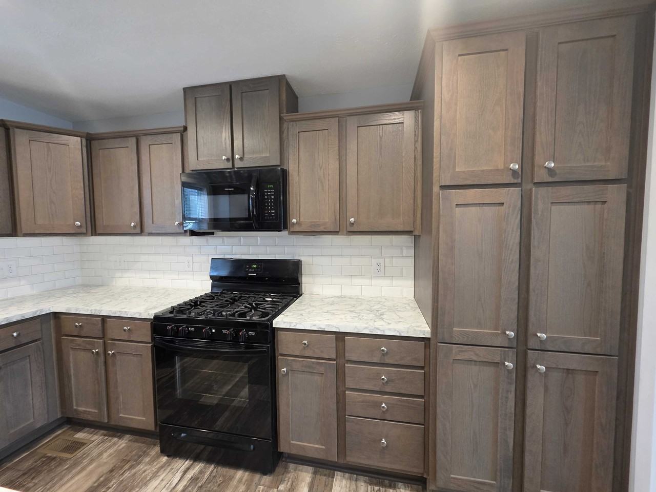 3692 Chestnut St #913 - Photo 4 of 14