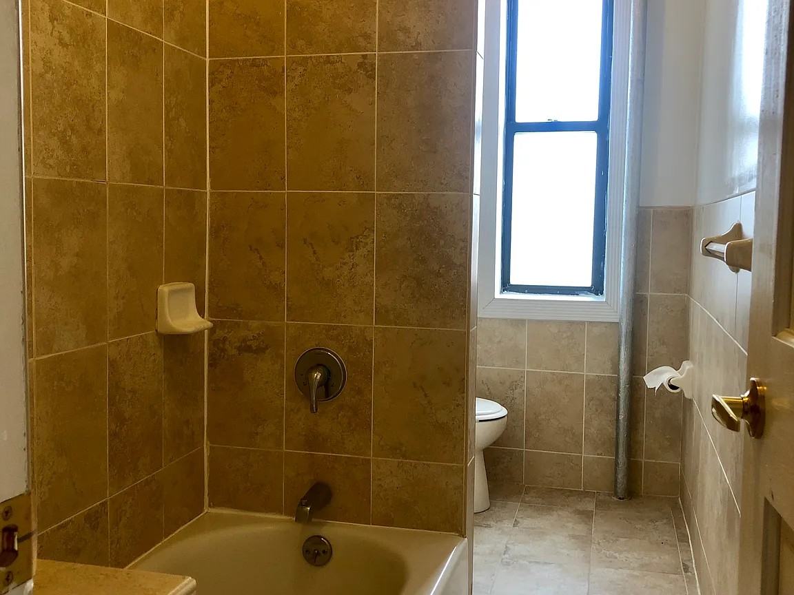 W 165th St & Edgecombe Ave #6E - Photo 6 of 6