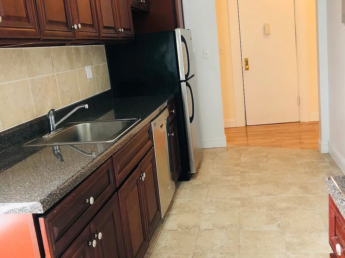 W 165th St & Edgecombe Ave #6E - Photo 4 of 6