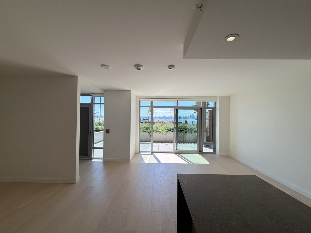 801 Harbourside Drive #104 - Photo 5 of 28