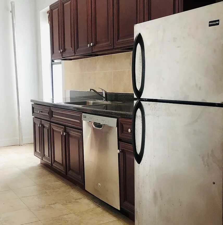 W 165th St & Edgecombe Ave #6E - Photo 5 of 6
