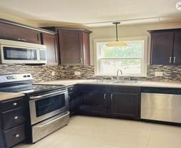305 S Russell St #2B - Photo 1 of 1