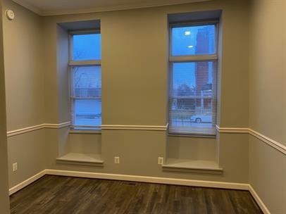833 North Fulton Avenue - Photo 2 of 12