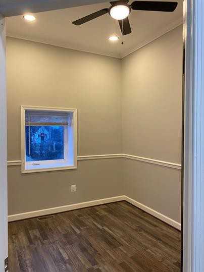833 North Fulton Avenue - Photo 4 of 12