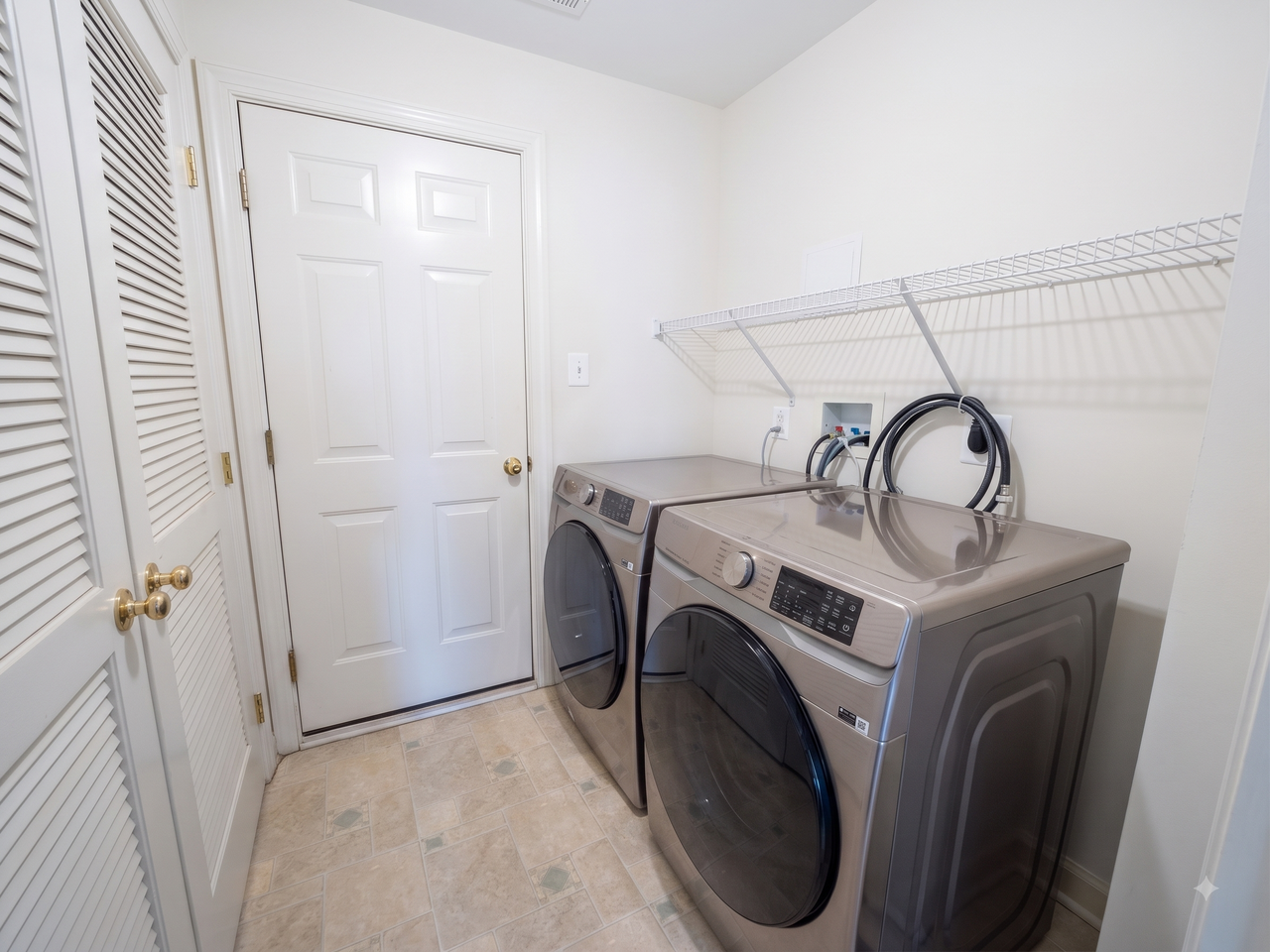 3670 Carriage Hill Dr #1 - Photo 6 of 16