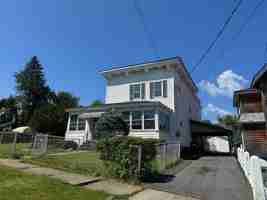 featured image of 103 Broad St ##2