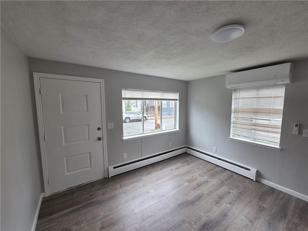 15 Barrows St ##C - Photo 3 of 20