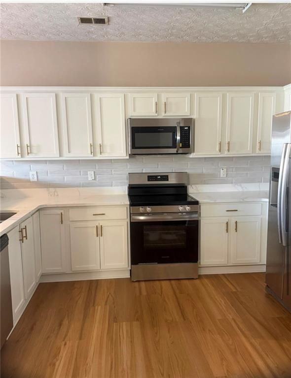 5347 Langston Way - Photo 4 of 7