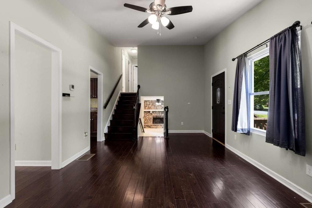1741 Branch View Dr - Photo 7 of 34
