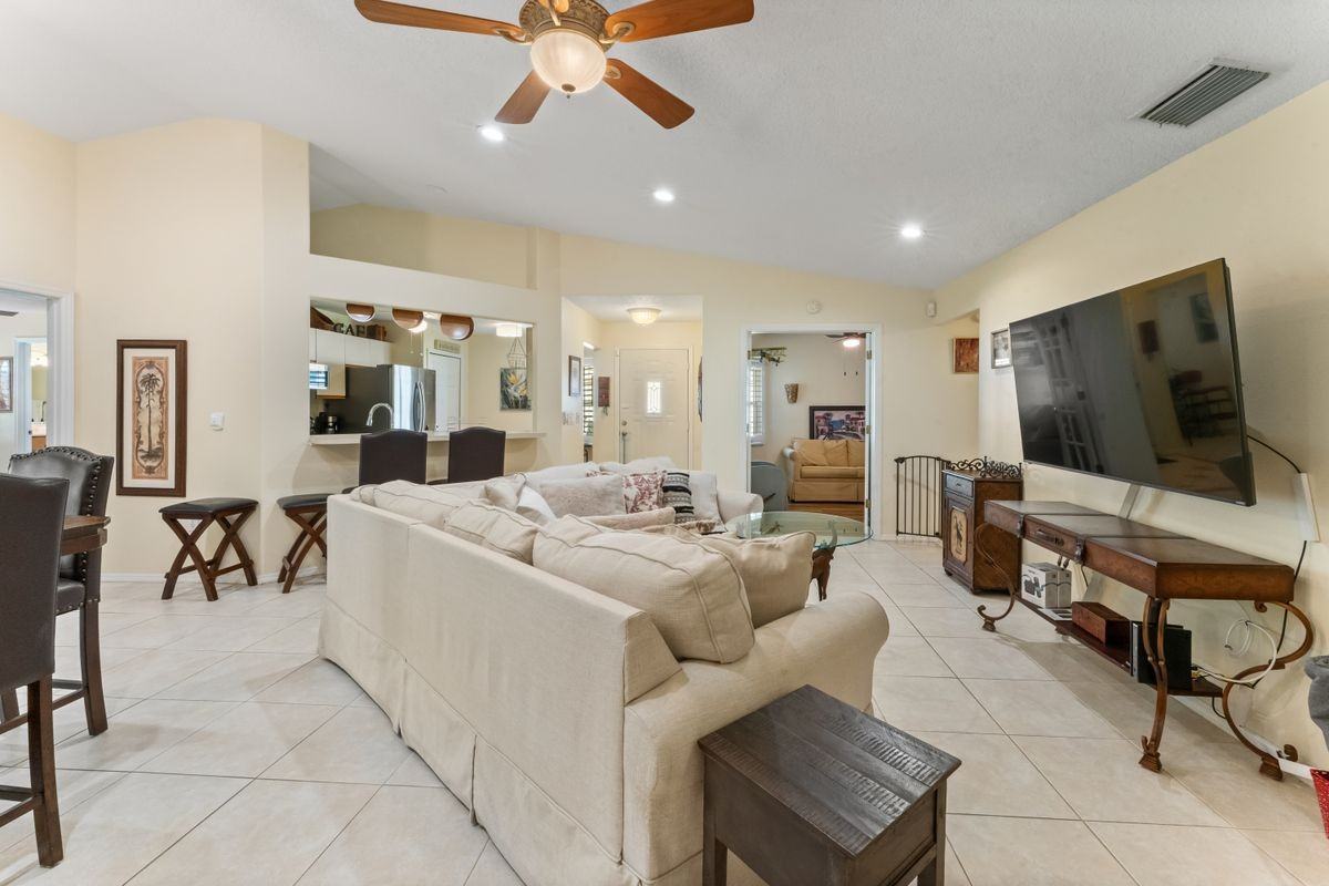 3312 60th Ave W - Photo 5 of 19