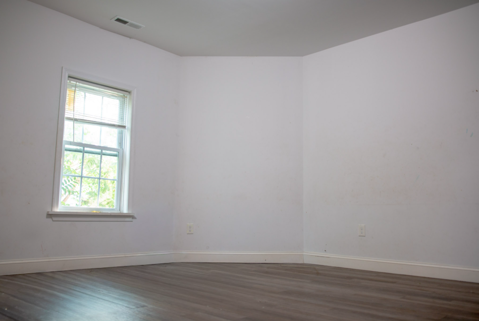 22 Brewster St - Photo 5 of 8