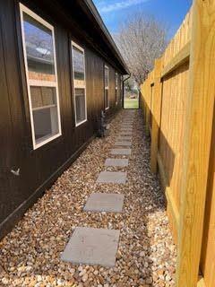 1118 Brookswood Ave ##A - Photo 5 of 6