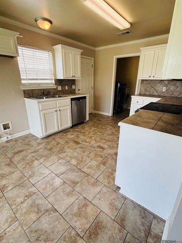 25418 Homestead Dr - Photo 4 of 11