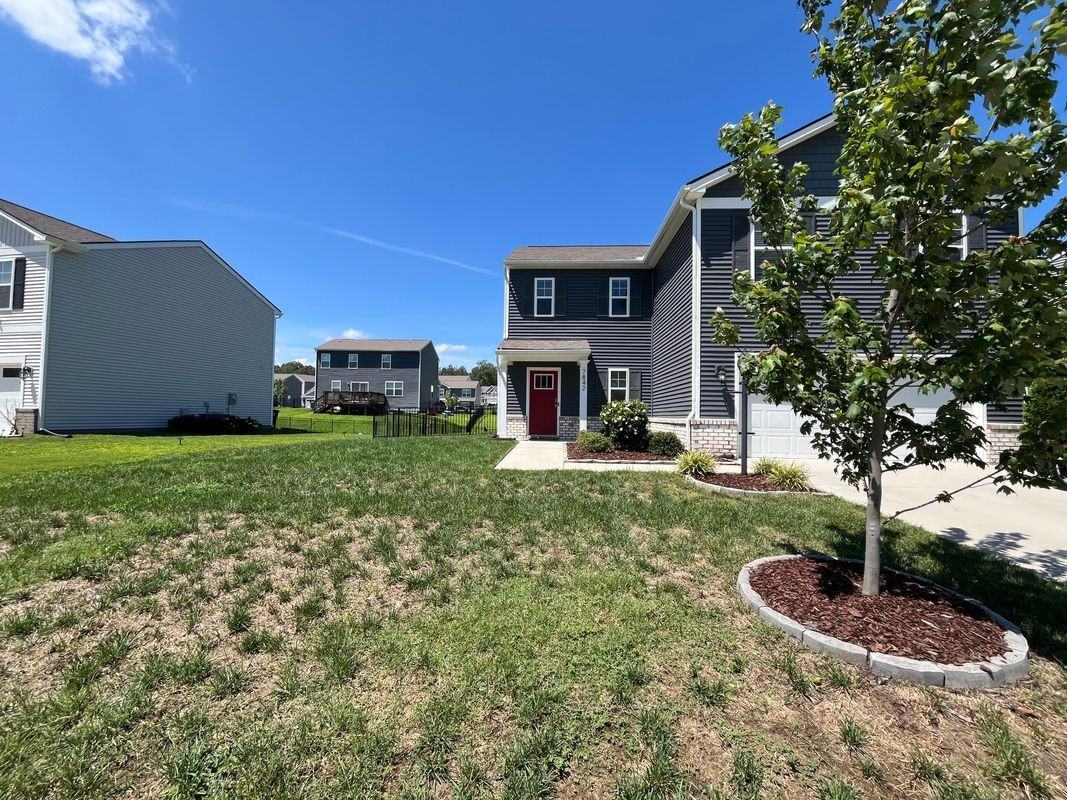 7842 Faisan Ln - Photo 2 of 24