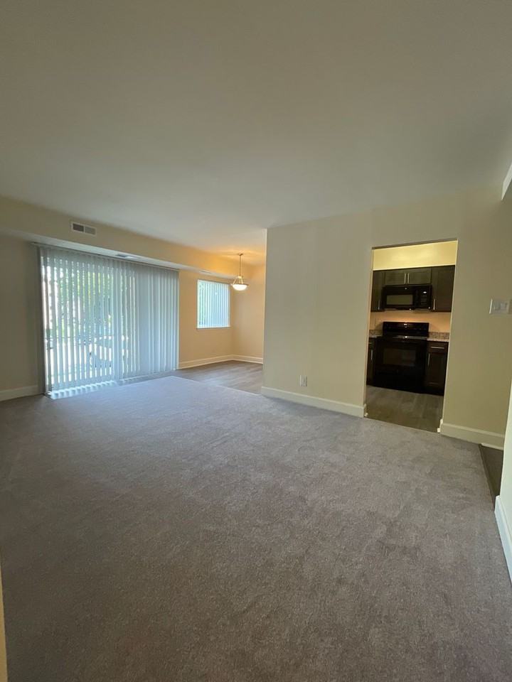 Northgate Apartments - Photo 6 of 7