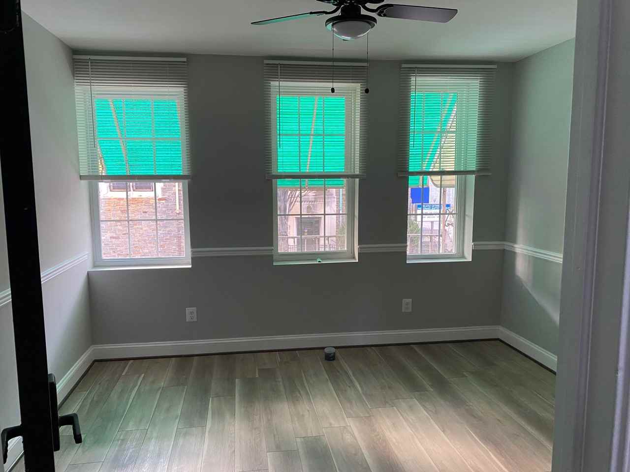 1233 North Luzerne Avenue - Photo 4 of 17