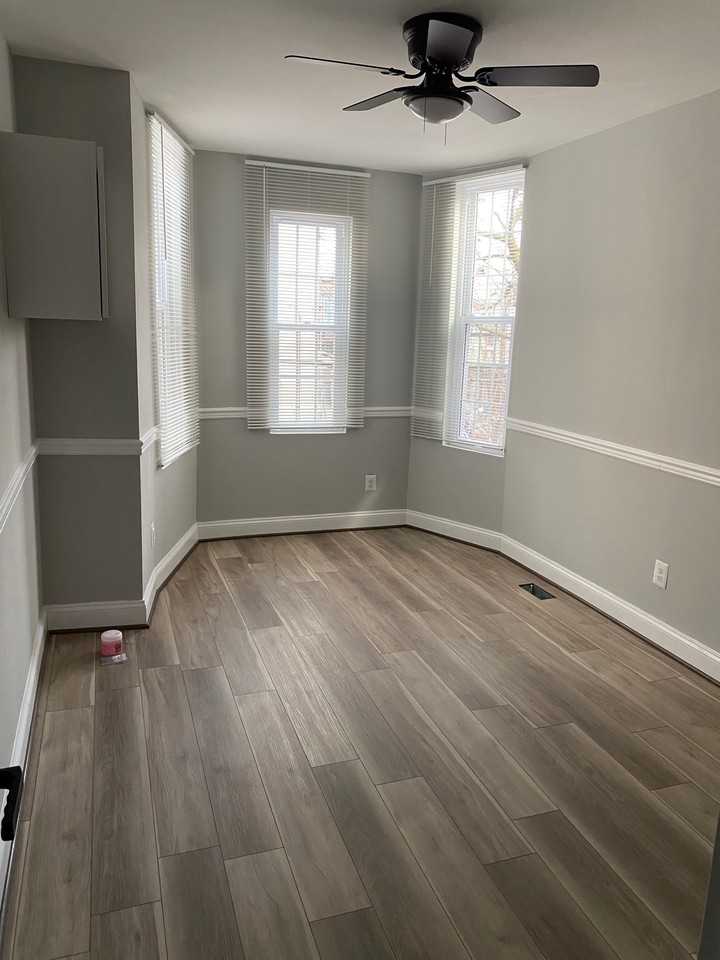 1233 North Luzerne Avenue - Photo 3 of 17