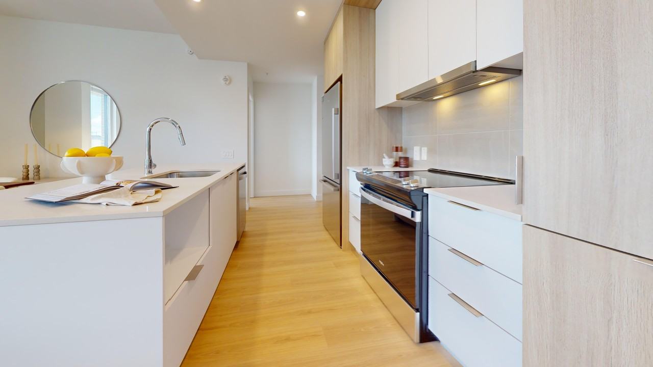 275 Boul Hymus — photo 1