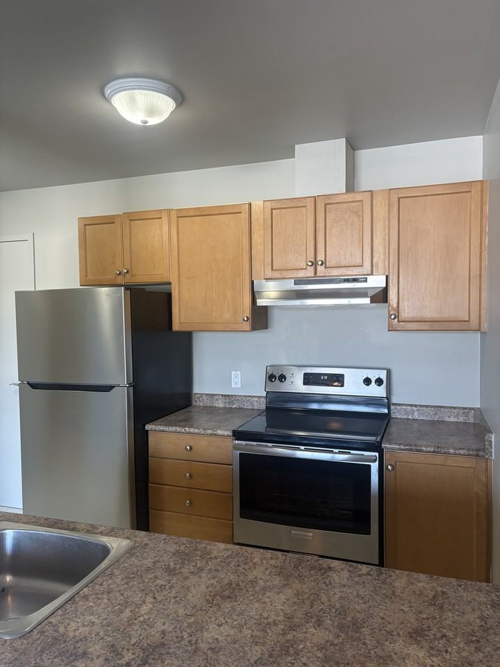 Skylite Apartments - Photo 6 of 23